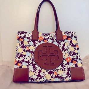 Ella printed small tote 

Only wore 1 time. Brand new!!